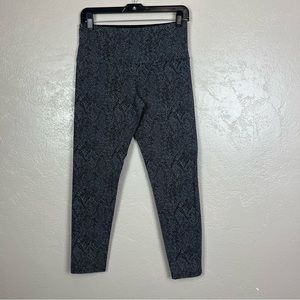 5 for $30 Casa Blanca women animal print athletic leggings size small‎